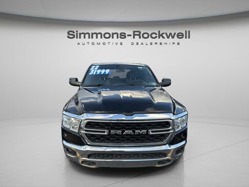 Used 2022 RAM 1500 Big Horn image 2
