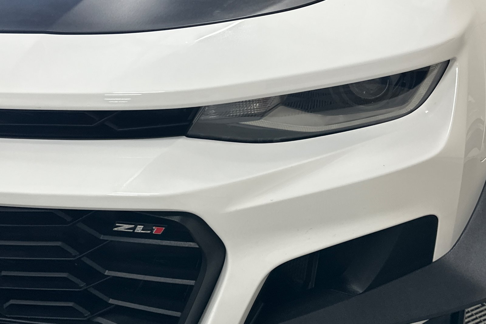 Used 2021 Chevrolet Camaro ZL1 RWD image 49