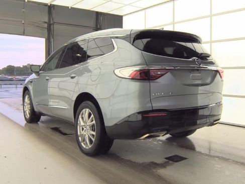 Used 2023 Buick Enclave Essence w/ Experience Buick Package FWD image 2
