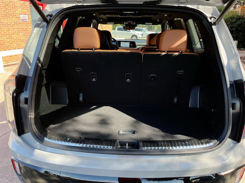 Used 2025 Kia Telluride SX Prestige X-Pro image 28