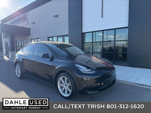 Used 2021 Tesla Model Y Long Range image 1