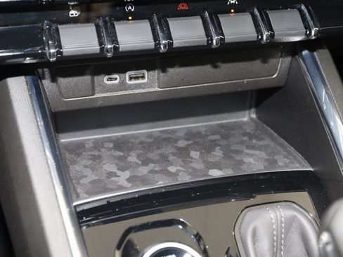 Used 2023 GMC Canyon Elevation w/ Convenience Package image 31