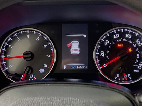 Used 2021 Toyota RAV4 LE image 22