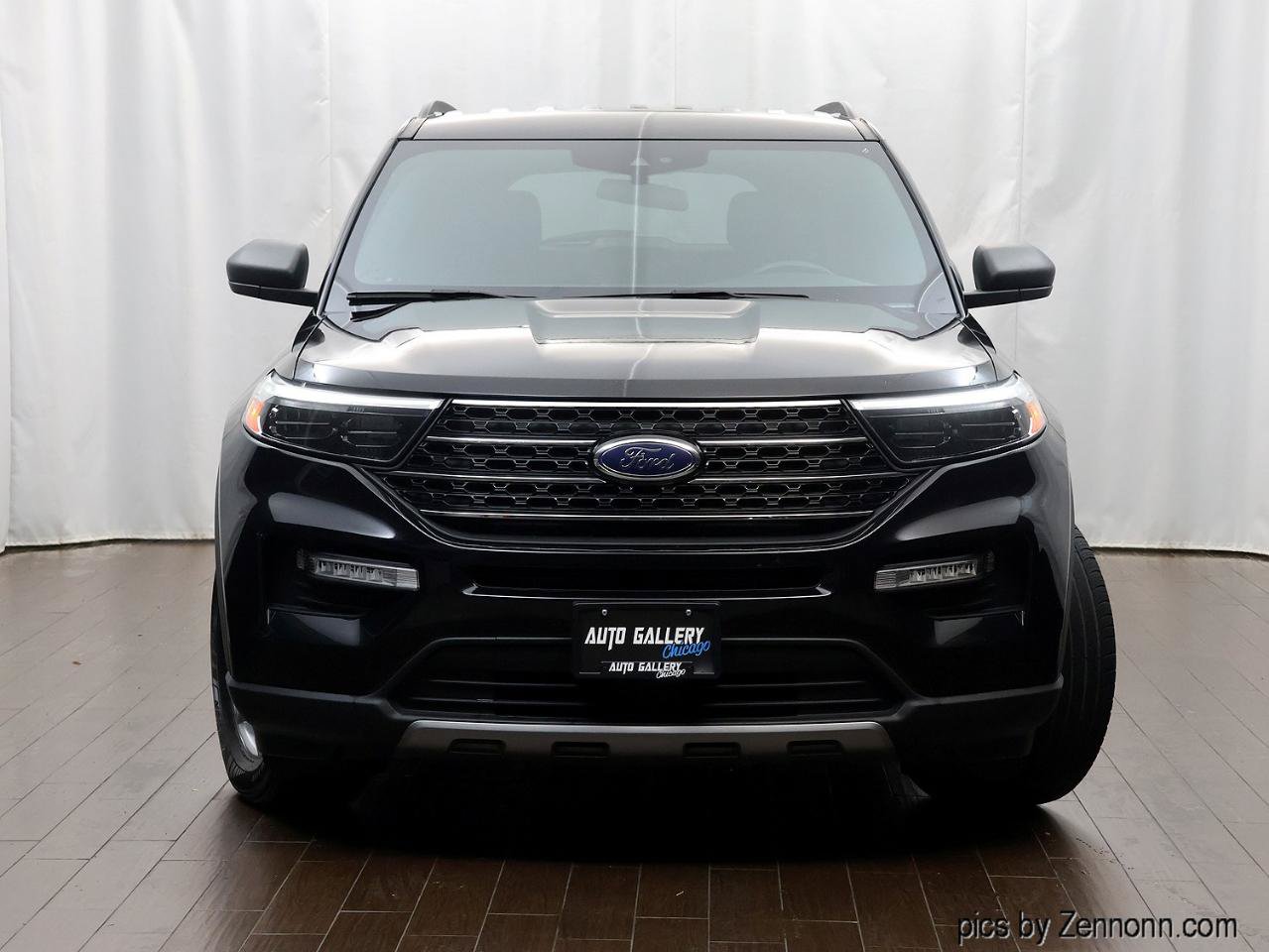 Used 2020 Ford Explorer XLT w/ Equipment Group 202A AWD/4WD image 5