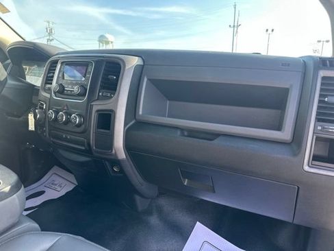 Used 2017 RAM 1500 Tradesman AWD/4WD image 10