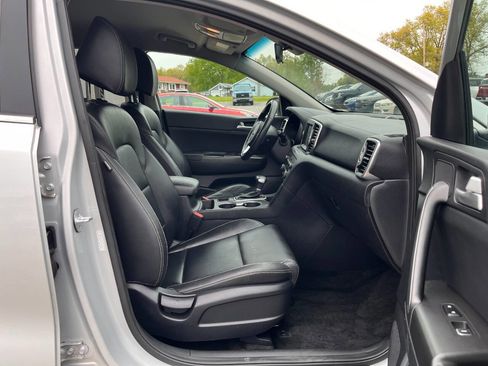 Used 2017 Kia Sportage EX AWD/4WD image 10