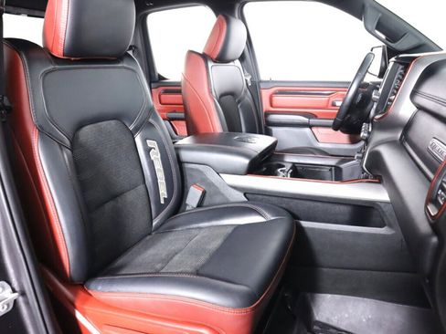 Used 2019 RAM 1500 Rebel image 39