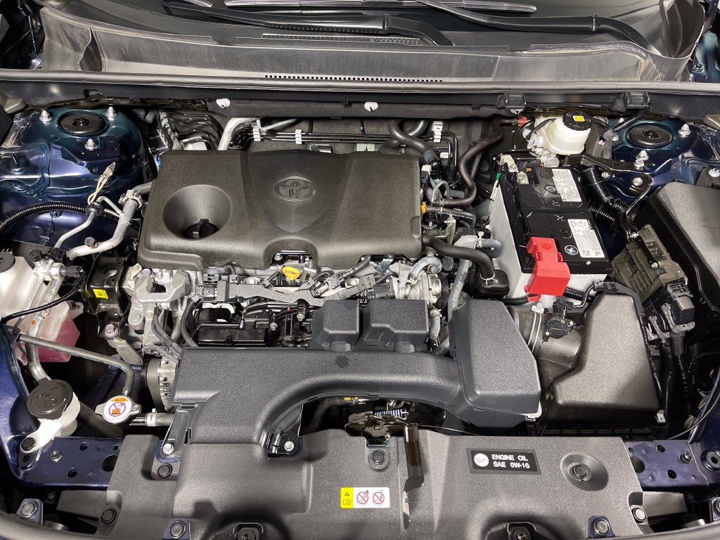 Certified 2024 Toyota RAV4 XLE FWD image 9