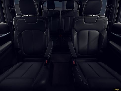 New 2026 Jeep Grand Cherokee L Limited w/ Limited Altitude Package image 17