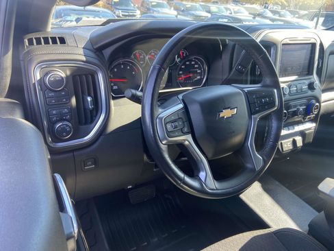 Used 2022 Chevrolet Silverado 3500 LT w/ Convenience Package image 2