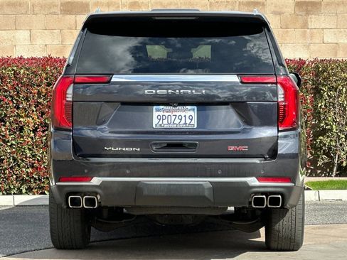 Certified 2025 GMC Yukon Denali image 5