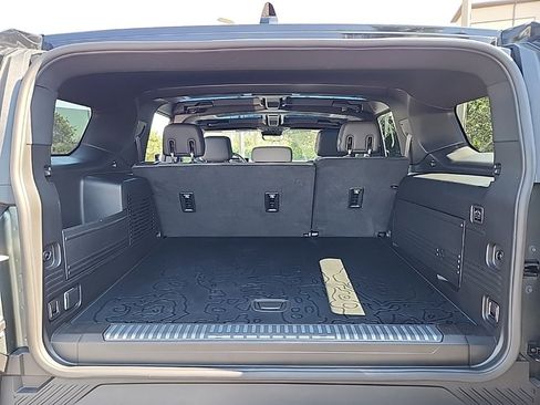 Used 2024 GMC Hummer EV 3X w/ Extreme Off-Road Package image 22