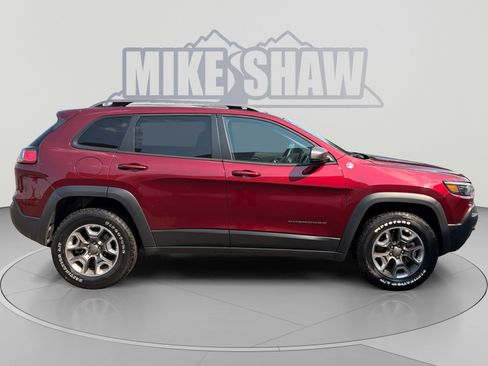 Used 2019 Jeep Cherokee Trailhawk AWD/4WD image 6