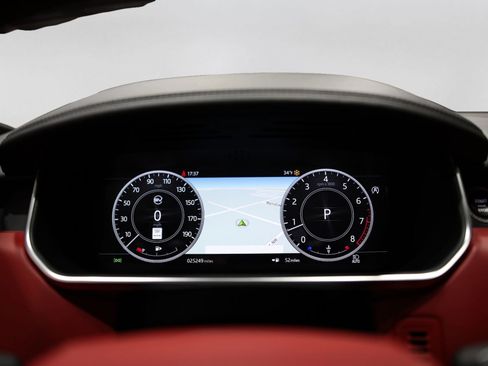 Used 2021 Land Rover Range Rover SV Autobiography Dynamic image 52