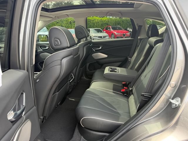 Certified 2025 Acura RDX w/ Advance Package AWD/4WD image 15