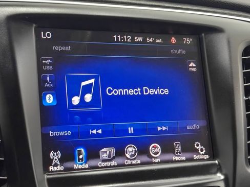 Used 2015 Chrysler 200 Limited w/ Comfort Group FWD image 35