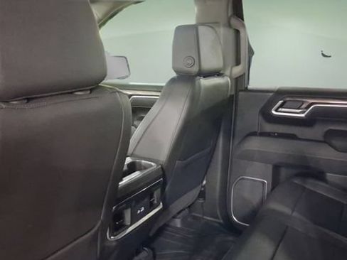 Used 2025 Chevrolet Silverado 1500 LTZ w/ Z71 Off-Road Package AWD/4WD image 18