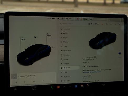 Used 2021 Tesla Model 3 Standard Range Plus image 26