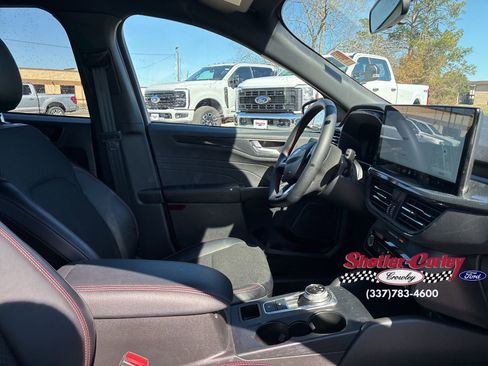 Used 2025 Ford Escape ST-Line w/ Tech Pack #1 image 14