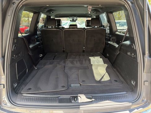 Used 2024 Jeep Wagoneer Series II w/ Flexible Seating Group AWD/4WD image 6