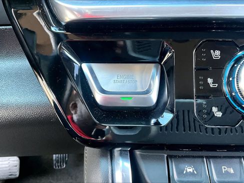 Used 2022 GMC Sierra 1500 Denali RWD image 35