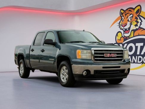 Used 2013 GMC Sierra 1500 SLE w/ Power Tech Package RWD image 3