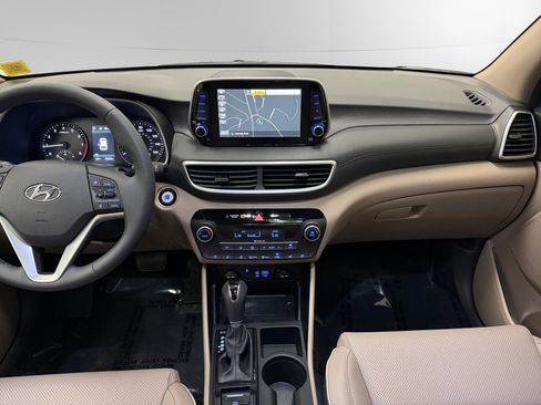 Used 2020 Hyundai Tucson Ultimate w/ Winter Weather Package AWD/4WD image 11