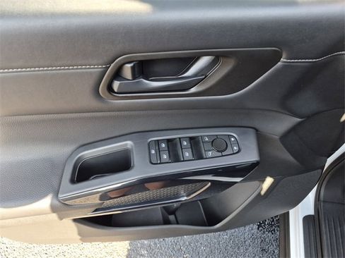 Certified 2025 Nissan Pathfinder SV w/ Cargo Package image 22