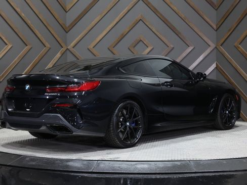 Used 2022 BMW M850i xDrive Coupe image 11