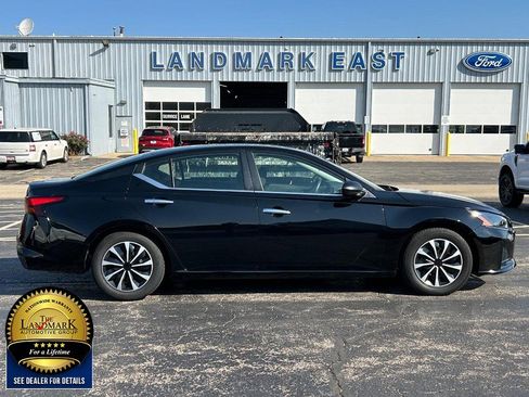 Used 2024 Nissan Altima 2.5 S image 4