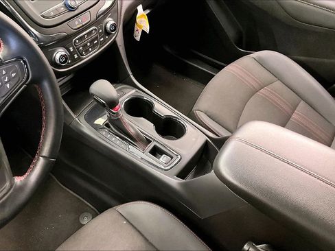 Used 2024 Chevrolet Equinox RS image 17