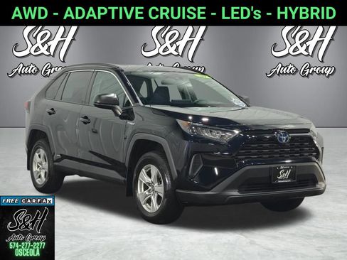 Used 2020 Toyota RAV4 LE w/ Carpet Mat Package AWD/4WD image 1