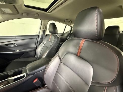 Used 2024 Nissan Sentra SR w/ SR Premium Package FWD image 13
