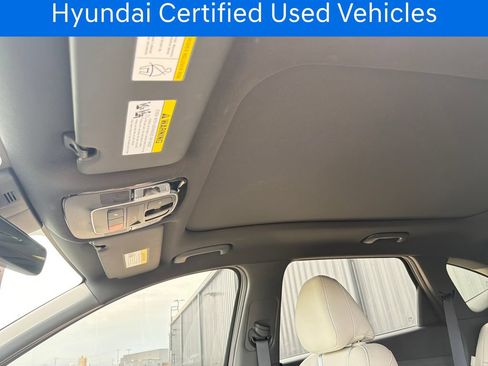 Certified 2025 Hyundai Tucson Limited FWD image 28