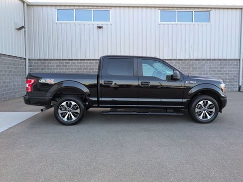 Used 2019 Ford F150 XL w/ Equipment Group 101A Mid AWD/4WD image 2