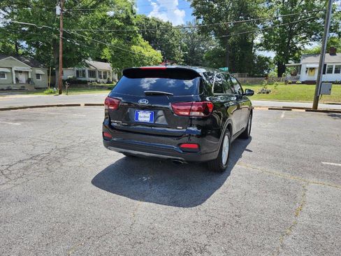 Used 2019 Kia Sorento L FWD image 14