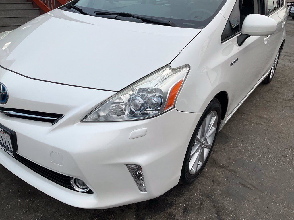 Used 2012 Toyota Prius V Five FWD image 88