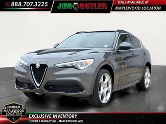 Used 2023 Alfa Romeo Stelvio Ti Lusso w/ Quick Order Package 22X Lusso AWD/4WD video 1