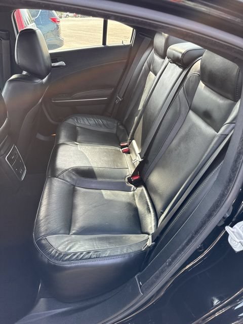 Used 2022 Dodge Charger SXT w/ Leather Interior Group RWD image 15