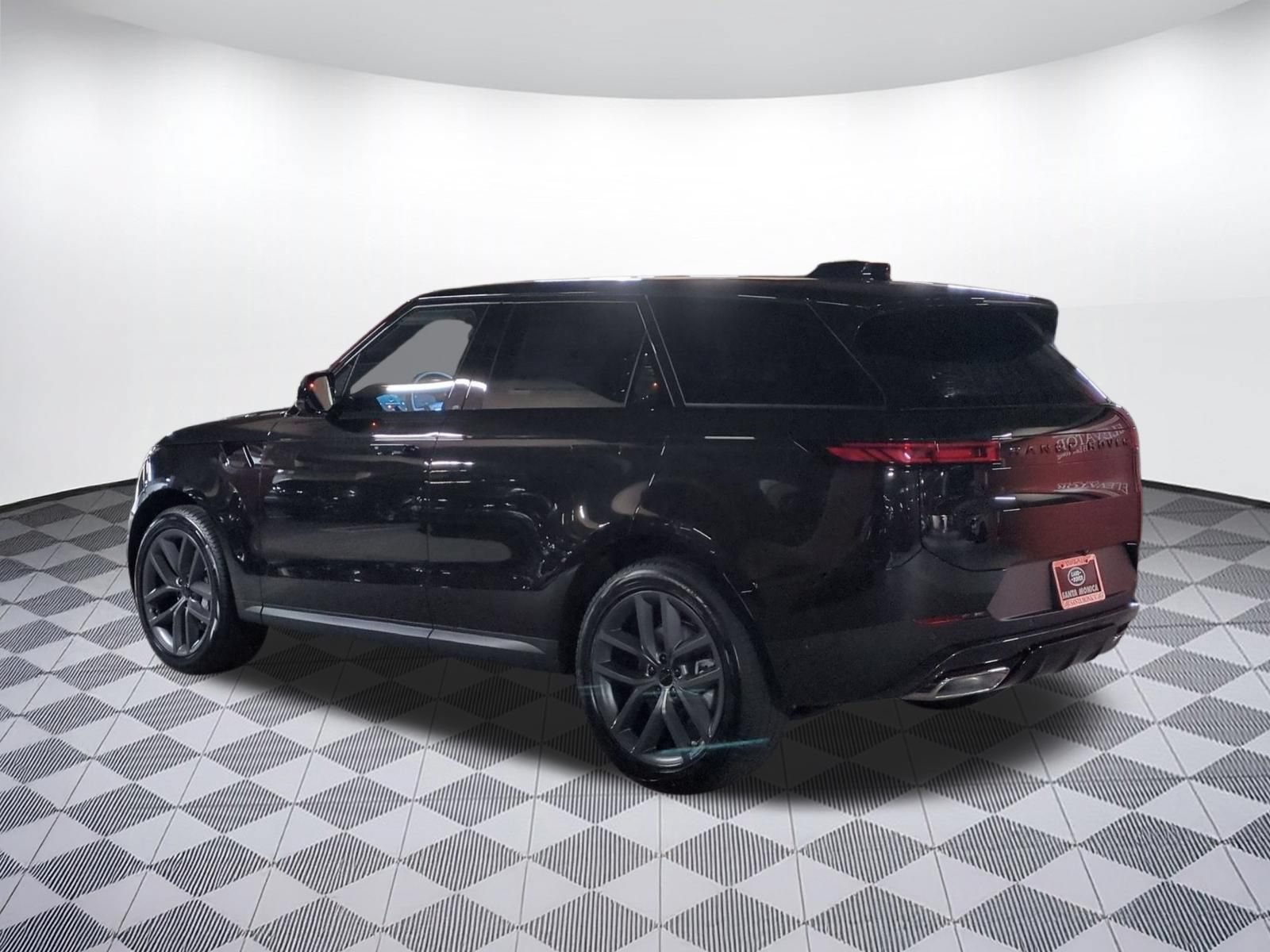 New 2027 Land Rover Range Rover Sport SE AWD/4WD image 3