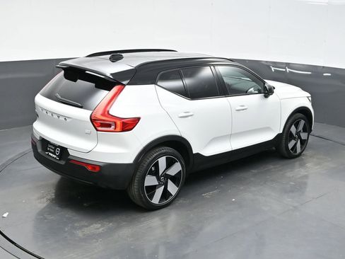 Used 2023 Volvo XC40 Recharge Ultimate w/ Protection Package Premier image 39
