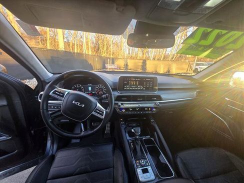 Used 2022 Kia Telluride SX w/ SX Prestige Package image 23