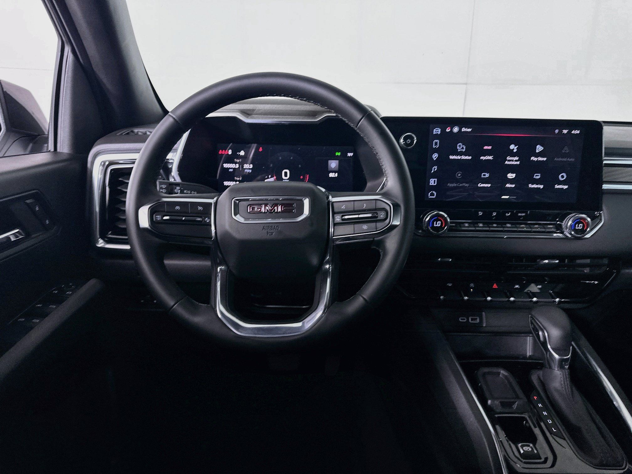 Used 2025 GMC Canyon Elevation w/ Convenience Package RWD image 17