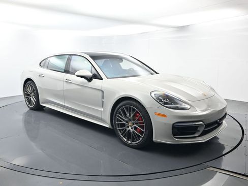 Certified 2023 Porsche Panamera 4S Executive AWD/4WD image 17