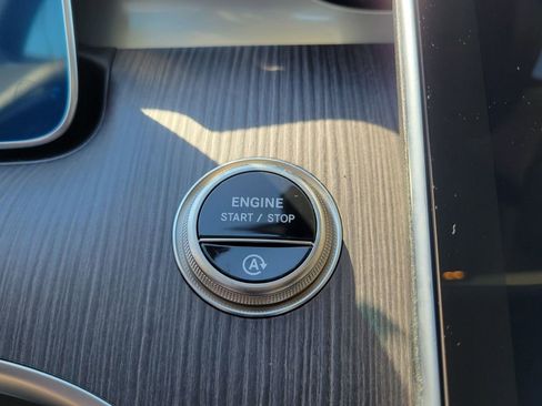 New 2026 Mercedes-Benz C 300 4MATIC Sedan image 23