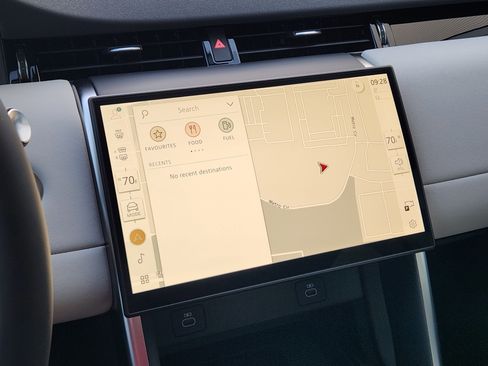 New 2025 Land Rover Discovery Sport S image 13