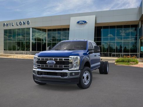 New 2026 Ford F550 4x4 Crew Cab Super Duty w/ XL Chrome Package image 2