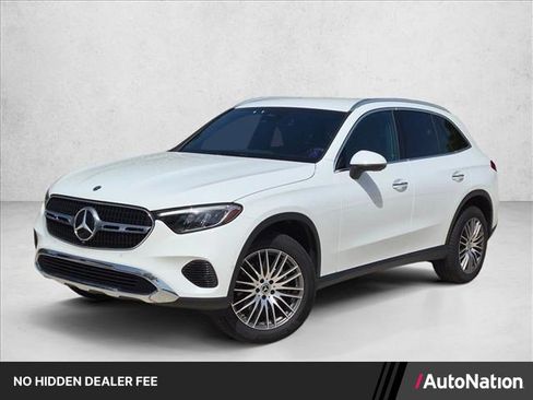 Certified 2026 Mercedes-Benz GLC 300 image 1