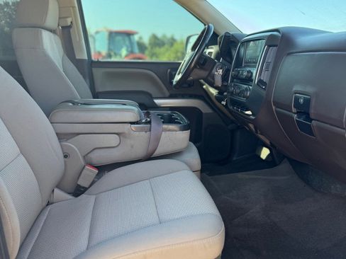 Used 2018 Chevrolet Silverado 1500 LT w/ Texas Edition image 15