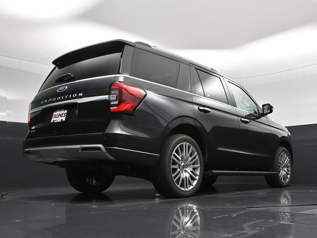 Used 2024 Ford Expedition Limited AWD/4WD image 55